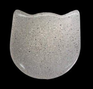 Kop van poes met as van uw overledeb huisdier